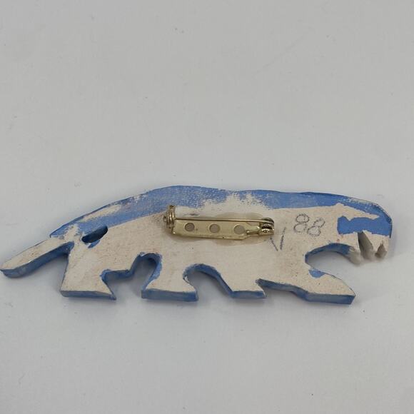 Vintage blue ceramic sabertooth tiger pin - Picture 2 of 3